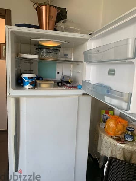 fridge toshiba 0