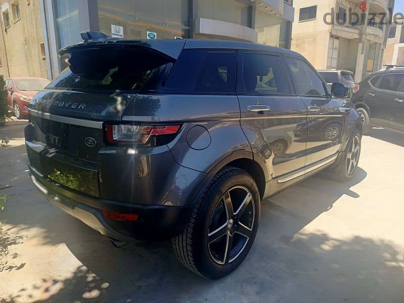Land Rover Evoque HSE Panoramic 2016 Clean Carfax 3
