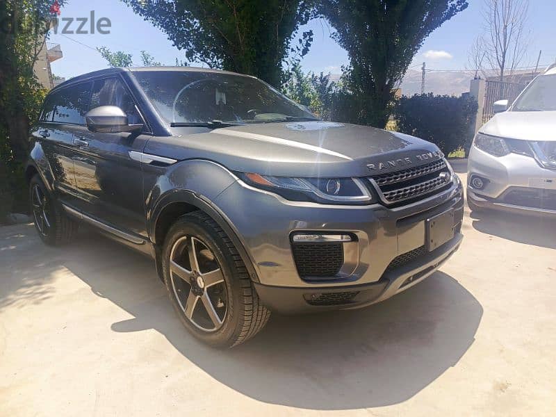 Land Rover Evoque HSE Panoramic 2016 Clean Carfax 4