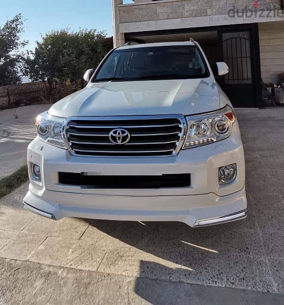 2013 Toyota Land Cruiser GXR V6 very clean in immaculate condition 9