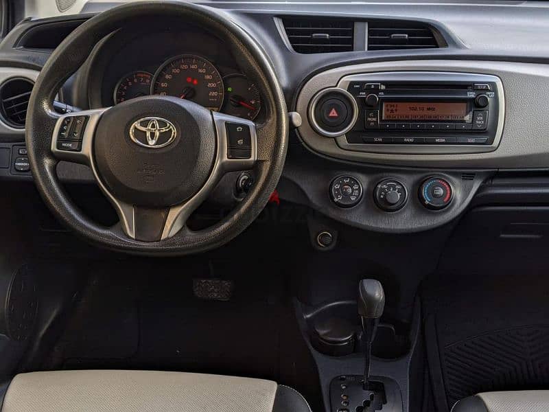 Toyota Yaris 2012 7