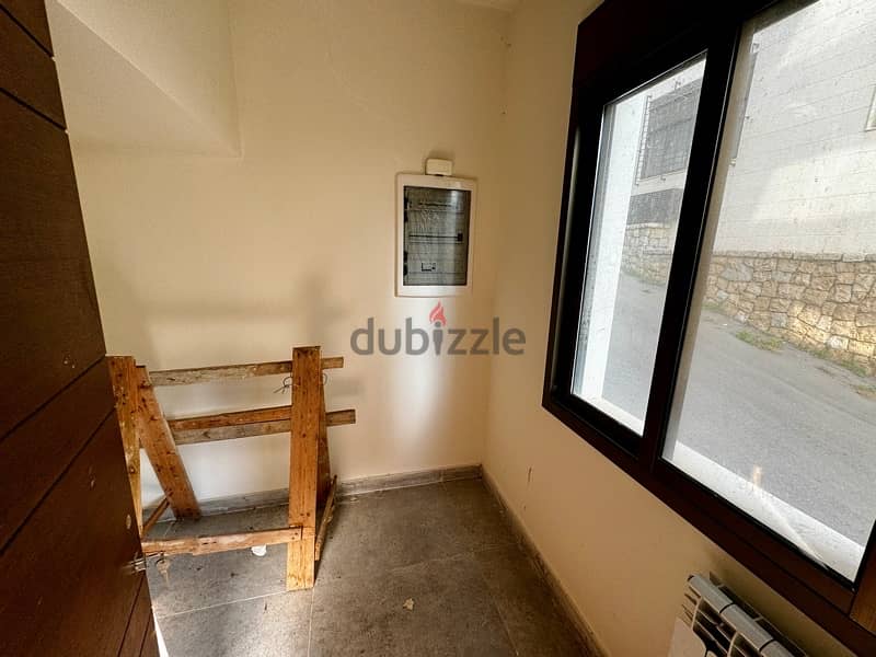 Catchy Apartment For Sale in Ain Saadeh شقة للبيع في عين سعاده 6