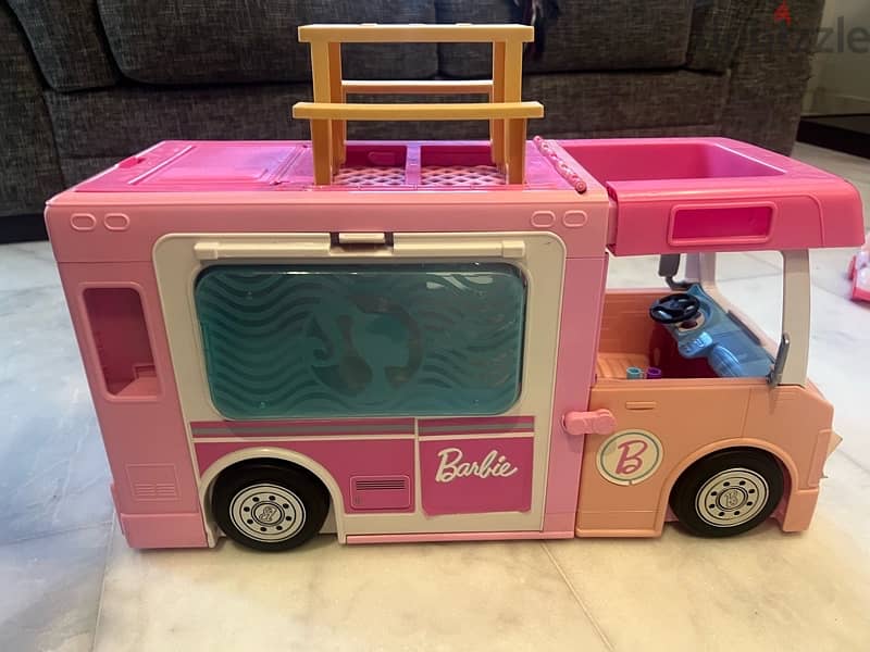 like new from Jouerclub woods. barbie house- wooden house- camping car 3