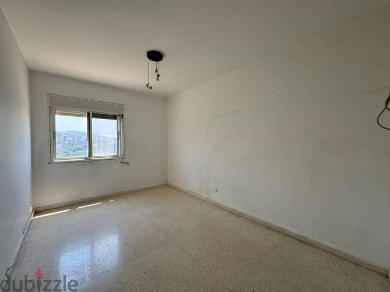 Rabwe | 2 Bedrooms Apt | Balconies | Open View | Covered Parking Spot 4