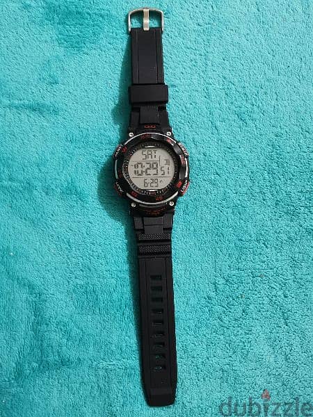 Q&Q watch like g shock water resistant used n a very good condition 0