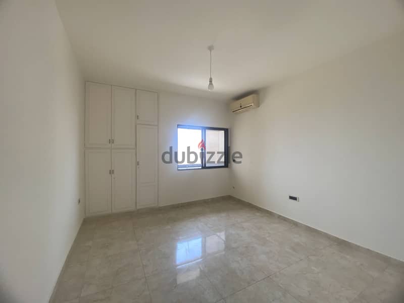 Manara | Spacious 4-Bedroom Apartment | Huge Balcony | Sea View 5