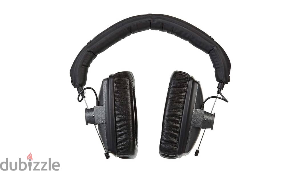 Beyerdynamic DT-150 Monitoring Headphones 2