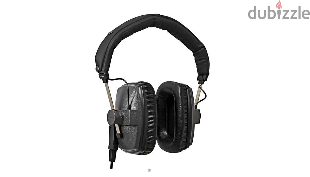 Beyerdynamic DT-150 Monitoring Headphones 3
