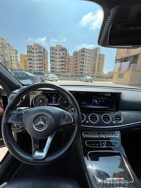 Mercedes-Benz E-Class 2017 4