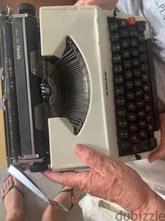 typewriter dactilo 0