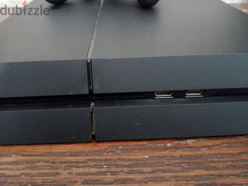 ps4 1tb in good condition 195$ 1