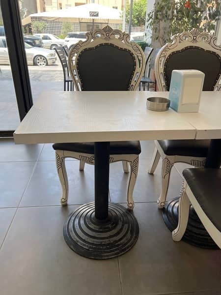 chairs and table for sale( كراسي و طاولات للبيع بسبب تغير دكور المطعم) 4