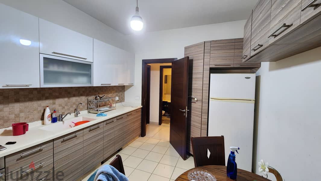 Apartment for Sale in Louaizeh areaشقة للبيع في منطقة اللويزة 4