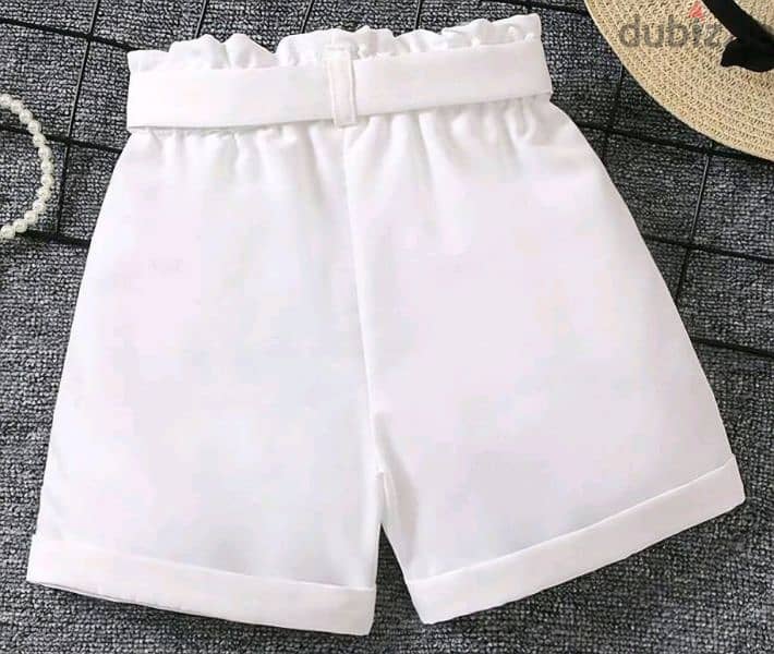 SHEIN White shorts 1