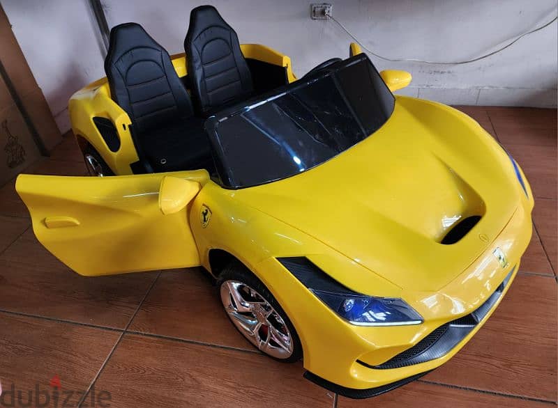 سيارة Ferrari ٢٤فولت تشريج حجم جامبو مقعدين ريموت كونترول اماسورات. 1