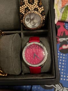 Guess Pink Women (Authentic Watches) 0
