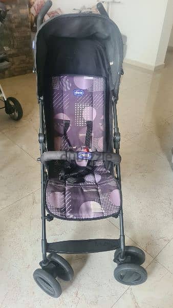 2 strollers (1 mamas and papas and 1 Chicco) both for only 100$ 3