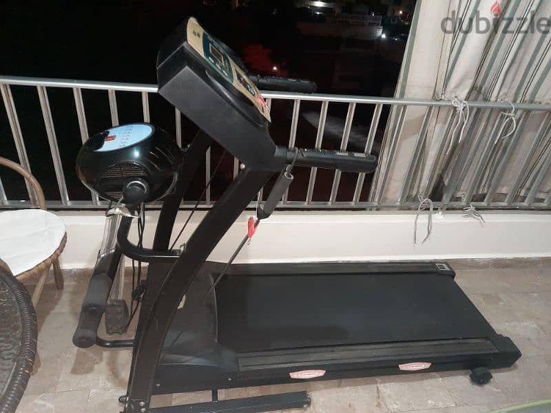 treadmill almost new 1