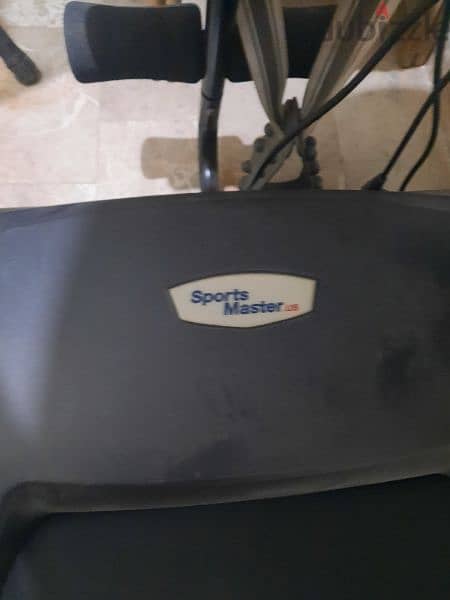 treadmill almost new 3