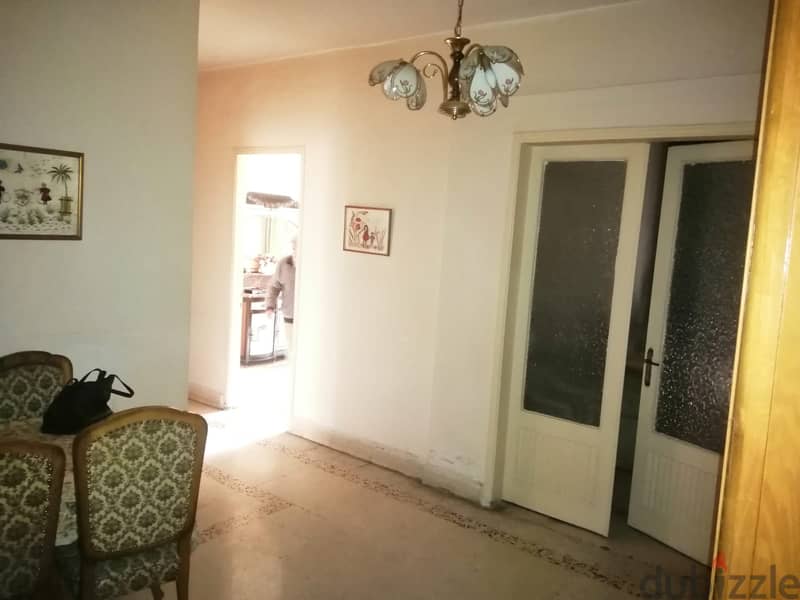 Apartment for sale in Barbour,Beirutشقة للبيع في بربور، بيروت 7