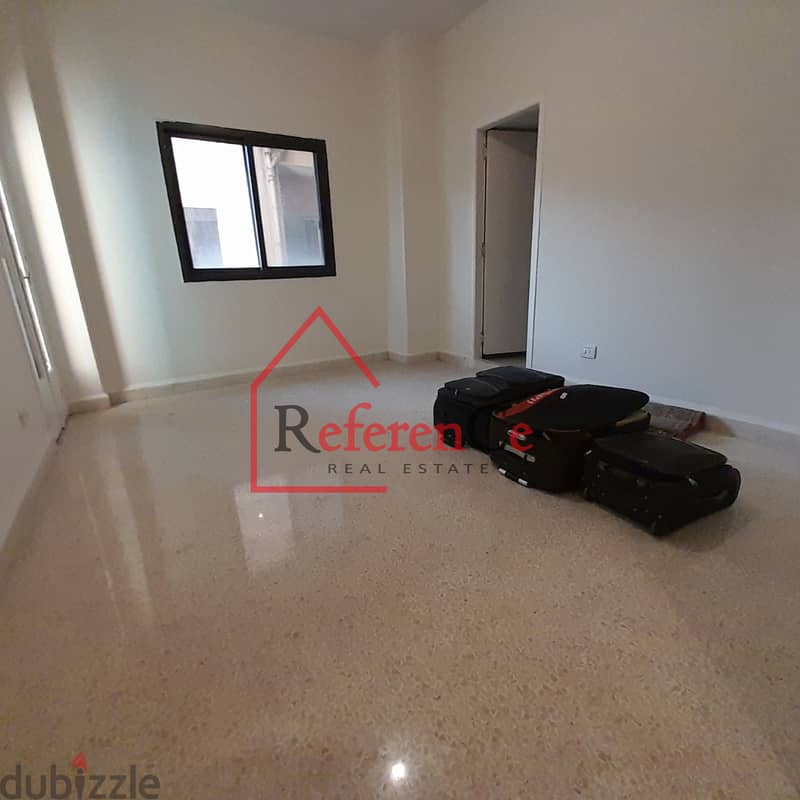 Fully renovated apartment in Zalka شقة تم تجديدها بالكامل في الزلقا 3