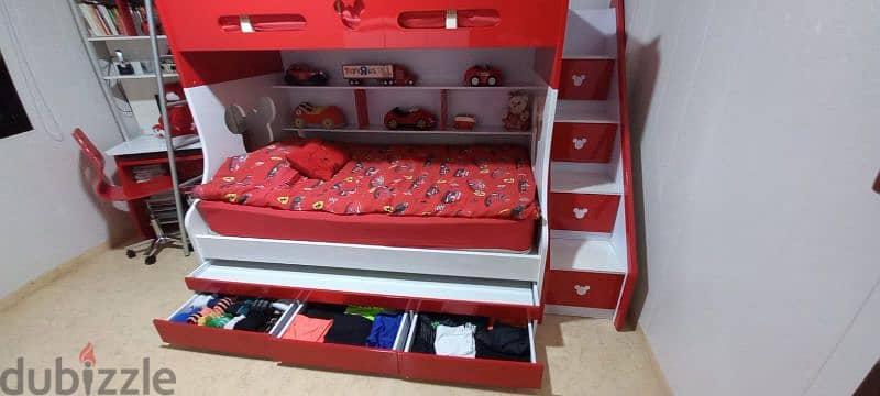 غرفة نوم للأولاد مستعملة لفترة قصيرة 1