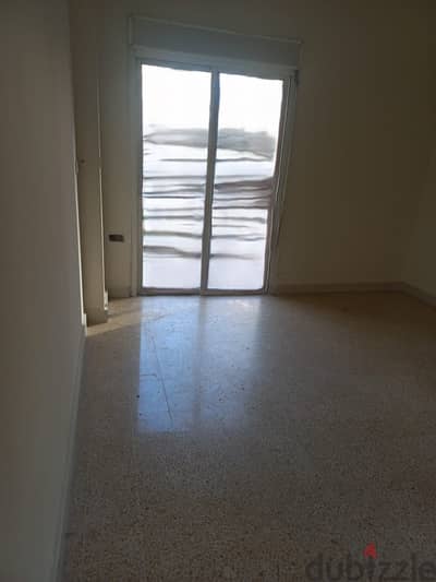 OFFICE IN JDEIDEH SOUK (150SQ) , (JDR-147)