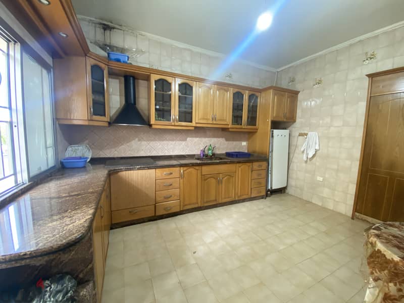 Apartment for sale in Mastita Jbeil شقة للبيع في مستيتا جبيل 5