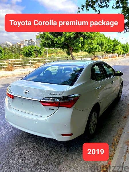 2019 Toyota Corolla full package  مصدر وصيانة الشركة 13