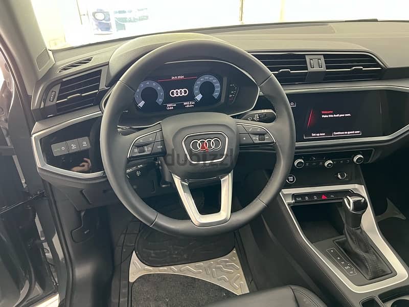 Audi Q3 2024 8