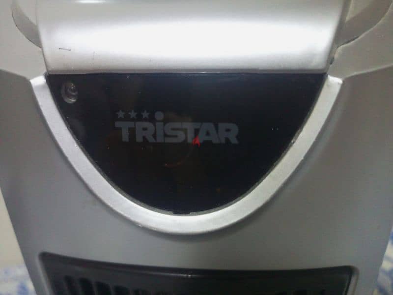 TRISTAR Electric tower heater 2