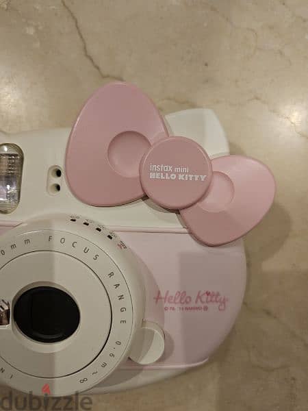 fujifilm hello kitty instax special edition (pink) 3