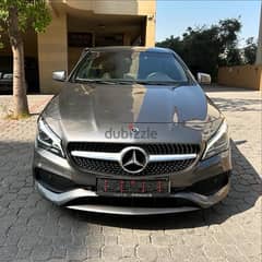 Mercedes CLA 250 AMG-line 4matic 2018 gray on black (clean carfax)