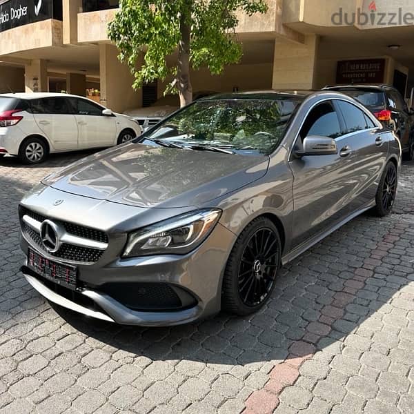 Mercedes CLA 250 AMG-line 4matic 2018 gray on black (clean carfax) 1