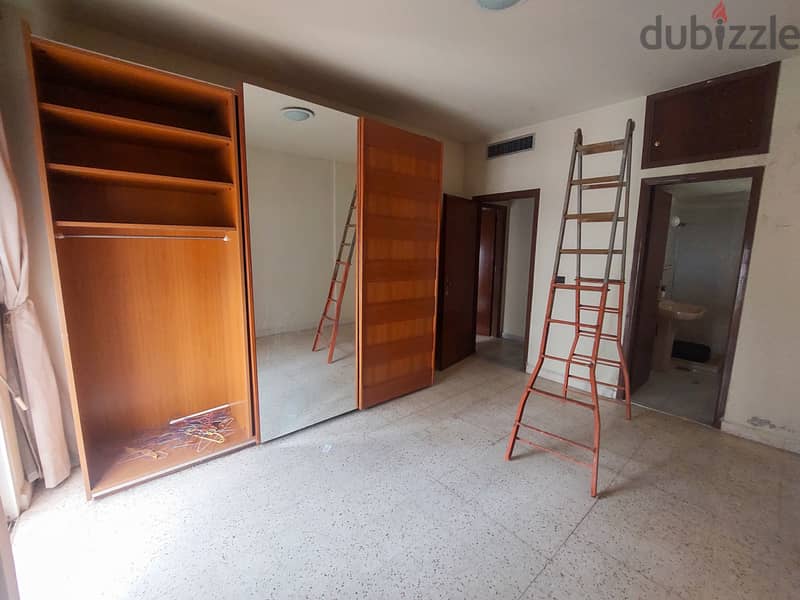 200 SQM  Apartment in Mazraat Yachouh, Metn with Mountain View 5