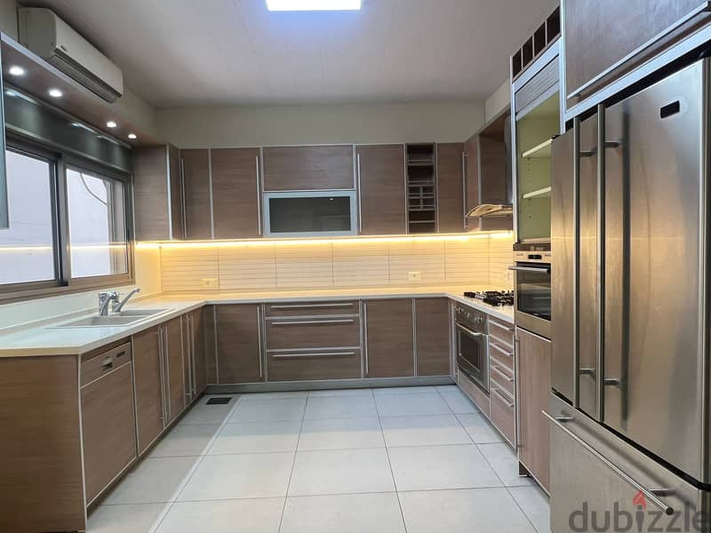 L15559-Spacious 3-Bedroom Apartment for Rent In Achrafieh, Carré D'or 1