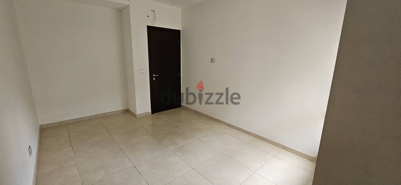 Apartment for sale in Hazmieh شقة للبيع في الحازمية منظر مفتوح 9
