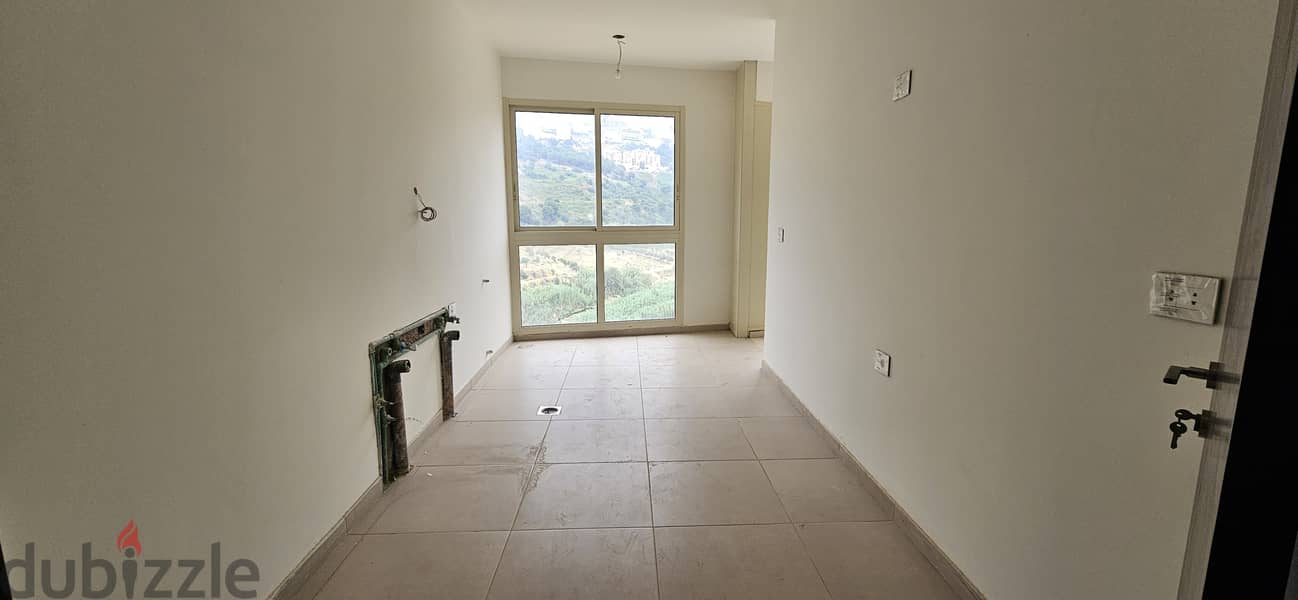 Apartment for sale in Hazmieh شقة للبيع في الحازمية منظر مفتوح 11