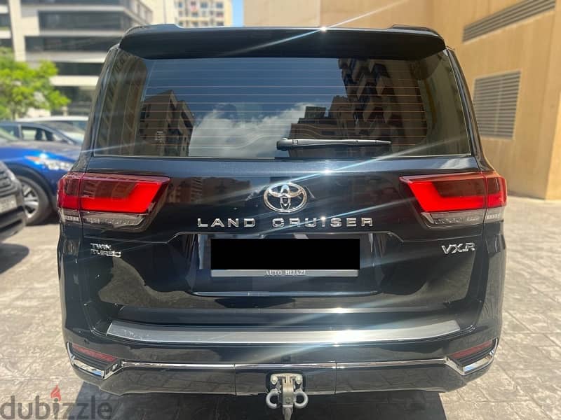 Toyota Land Cruiser 2022 3