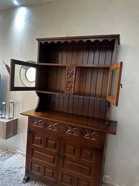 antique hoosier cabinet like new. 320$ 3