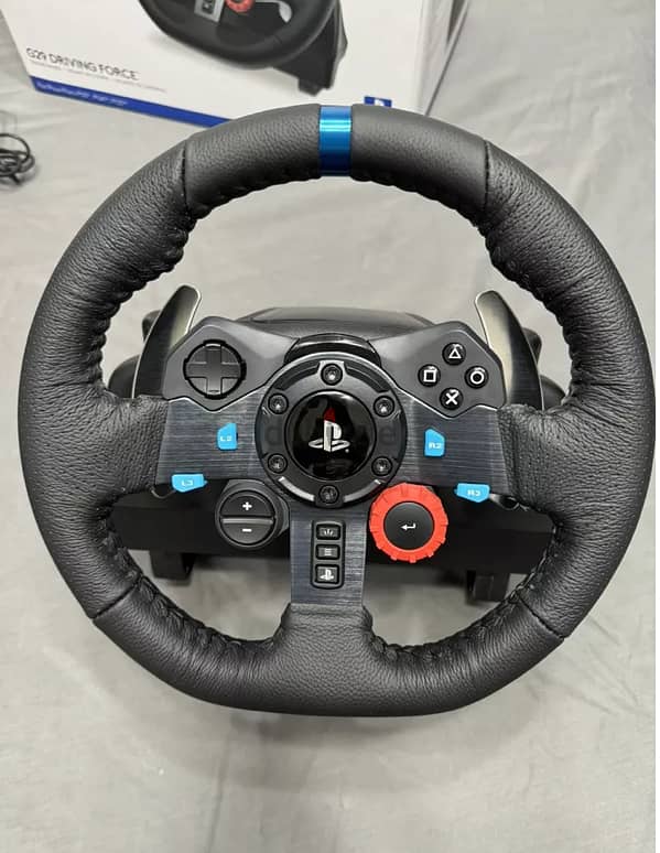 Logitech G29 Driving Force Racing Wheel (PC) (PS4) (PS5) 1