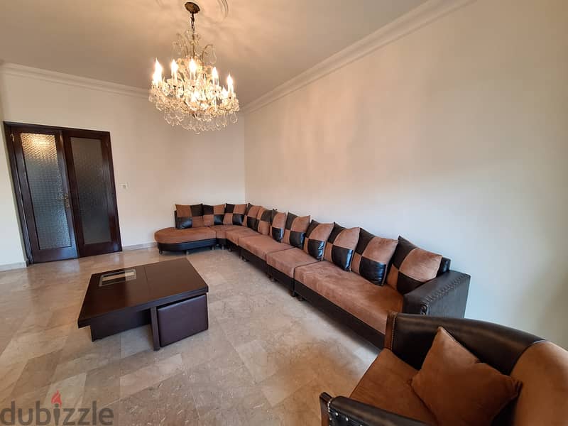 Apartment for rent in Achrafieh شقة للإيجار في الأشرفية الروم 2