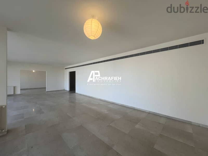 Apartment for Rent In Achrafieh - شقة للإجار في الأشرفية 2