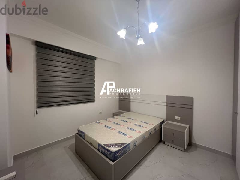 Apartment for Rent In Achrafieh - شقة للإجار في الأشرفية 6