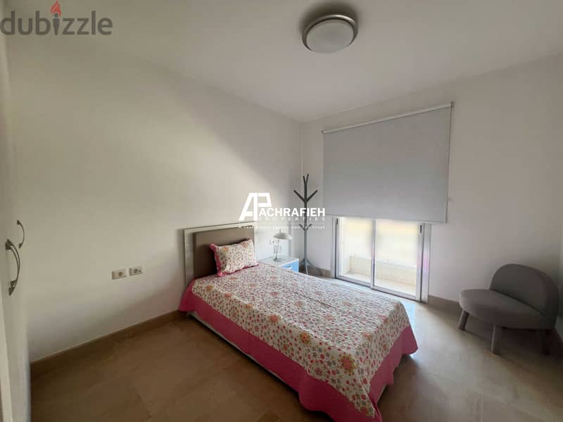 Apartment for Rent In Achrafieh - شقة للإجار في الأشرفية 9