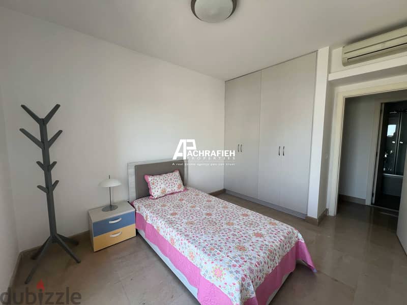 Apartment for Rent In Achrafieh - شقة للإجار في الأشرفية 13