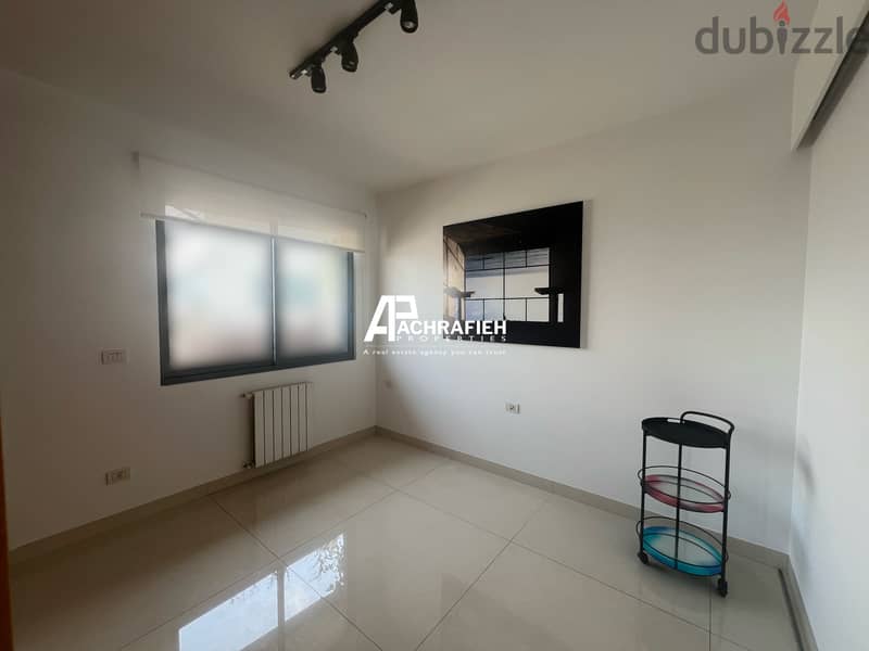 Seaview Apartment for Rent In Achrafieh - شقة للإجار في الأشرفية 6