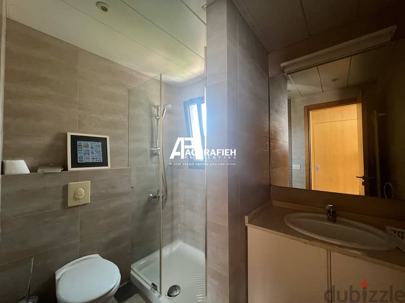 Seaview Apartment for Rent In Achrafieh - شقة للإجار في الأشرفية 7