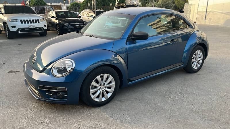 Volkswagen Beetle 2018 3