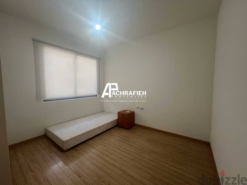 Seaview Apartment for Rent In Achrafieh - شقة للإجار في الأشرفية 4